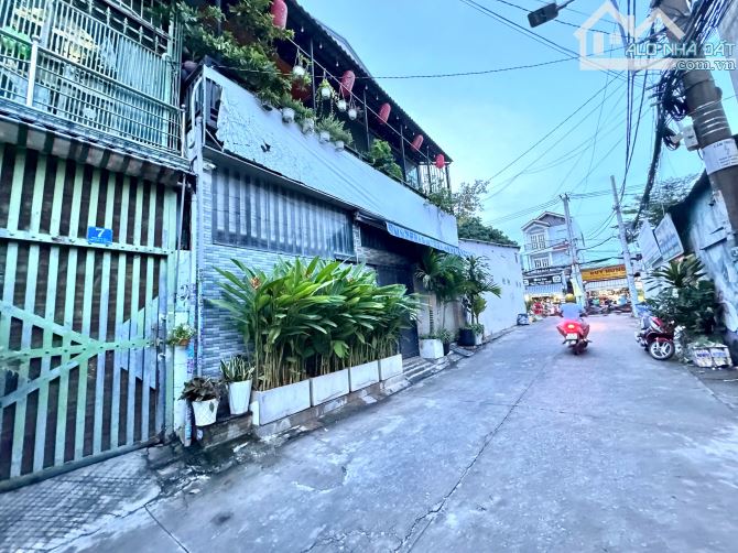 CHỦ GỞI BÁN NHÀ HOÀN CÔNG P. BÌNH CHIỂU 2 LẦU, 5X15=65,6M2, HẺM 2 XE HƠI, ĐƯỜNG LÊ THỊ HOA - 2