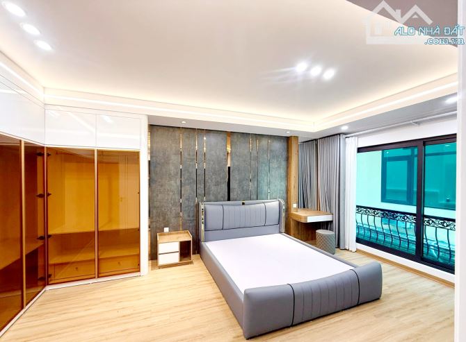 Bán nhà Phân Lô 6T Thang máy Kim Đồng Hoàng Mai 56m Kinh doanh Ô tô 23.9 tỷ - 2