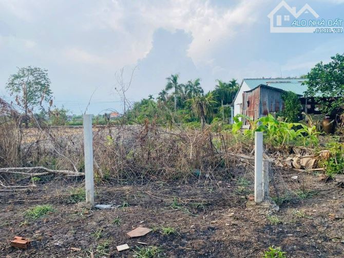 Xót Lại Nền Đất Thổ Đẹp 5 x 15m, Sổ Hồng Riêng Xây Dựng Tự Do. Thể Hiện Lối Đi - 2