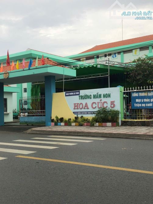 LÁI THIÊU NHÀ 2 TẦNG DT 152 M2 GIÁ 4,8 TỶ TL - 2
