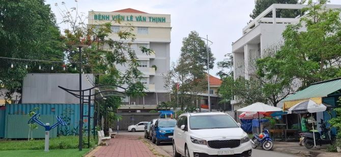 NHÀ ĐẸP 4 TẦNG SÁT MT LÊ VĂN THỊNH 80M2 GIÁ 8,7 TỶ - 2