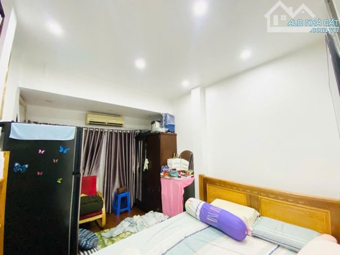 Mặt tiền KD đắc địa Phú Nhuận, giáp Q3, 3 Tầng,105m2 Dtsd,gần Nguyễn Văn Trỗi, Ở/KD,9.9 Tỷ - 3