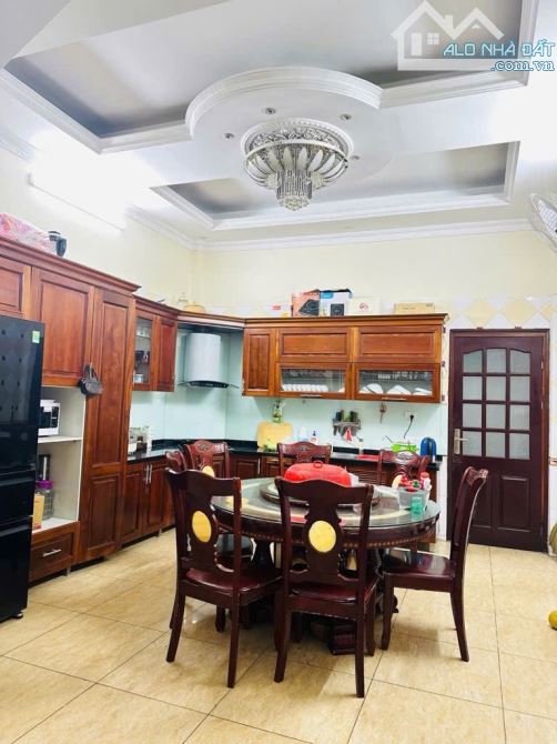 Chính chủ bán nhà PHÂN LÔ - Ô tô gần 2 cụ Rồng - Tây Hồ. Giá chỉ từ 15 tỷ - 3
