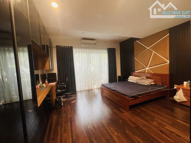 Phân lô TĐC NGỌC THỤY - vỉa hè kinh doanh - 82m 5tầng thang máy - giá chỉ 26,3tỷ - 3