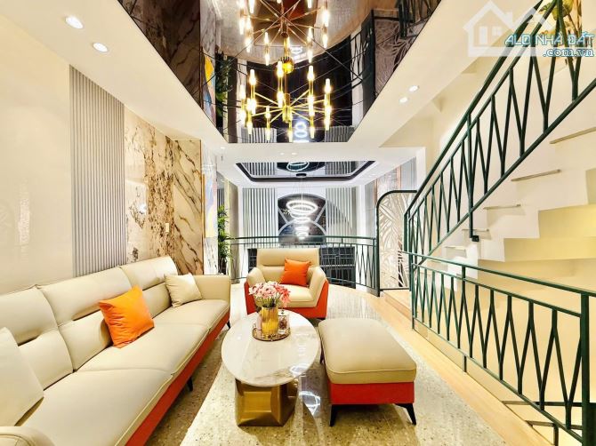 Bán gấp nhà(3 lầu) Nguyễn Trọng Tuyển,3tỷ550 Dt 68m2 Gần THCS Đào Duy Anh, Phú Nhuận - 3