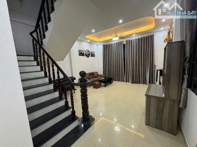 Nhà 2 tầng (6.4x13) sát chợ Phước Bình – Phước Long A – SHR – chỉ 7.1 tỷ - 3