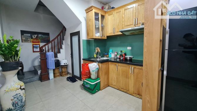 Bán nhà mặt ngõ 61 Bằng Liệt, 30m2, ô tô vào nhà, 7.5 tỷ - 3