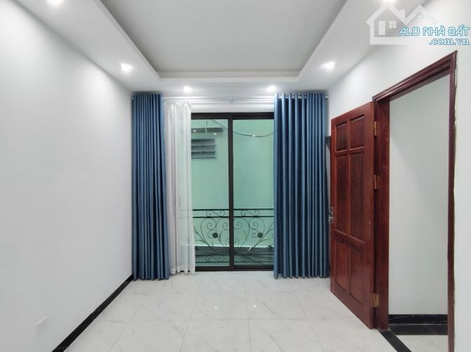 40M2 ,4T ,MẬU LƯƠNG ,XUNG QUANH PHÁT TRIỂN TỪNG NGÀY ,GIÁ TỐT 5.55 TỶ - 3