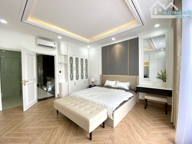 SIÊU PHẨM NHÀ 4 TẦNG – CÓ THANG MÁY – THIẾT KẾ HIỆN ĐẠI – FULL NỘI THẤT CAO CẤP – SÁT Q7 - 3