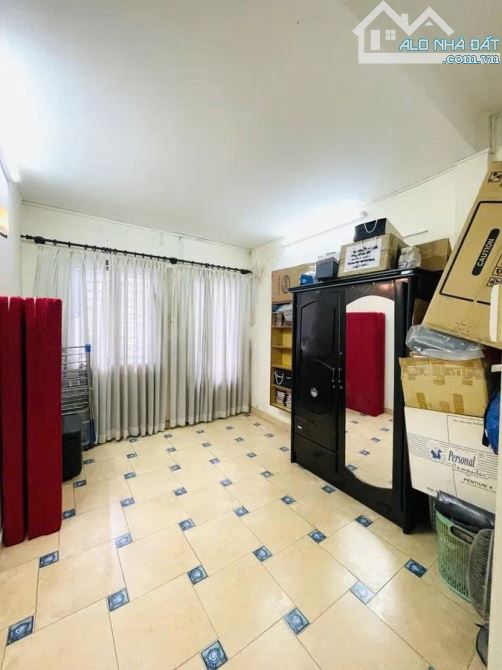 Bán nhà hẻm xe hơi gần Nguyễn Đình Chiểu Q3 – ngang 6m, 4 tầng đẹp – Giá 17.5 Tỷ - 3