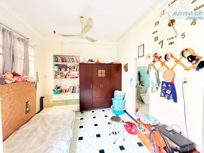 Nhà 3 tầng, Lê Lai, Tân Bình, 6.5x16m, 100m2, nhỉnh 10 tỷ TL - 3