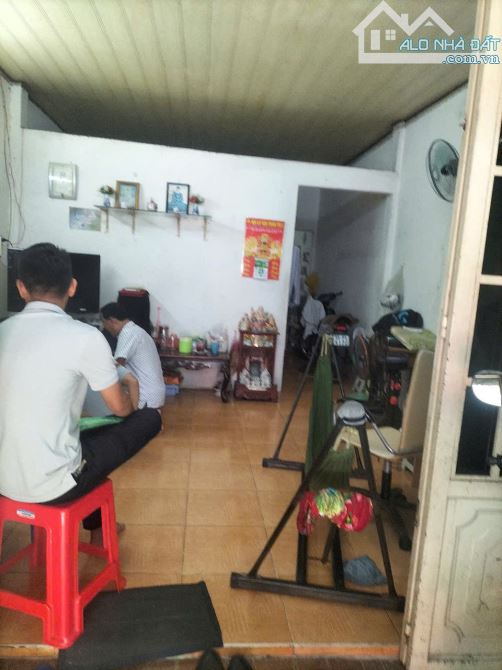 CƠ HỘI HIẾM: Nhà Cấp 4 Hẻm Thoáng Đỗ Công Tường - 2PN, Giá Ưu Đãi! - 3