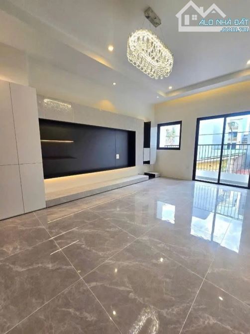 Cần bán nhà Phố Ngọc Thụy, Long Biên, 85m², Gara ô tô – Vỉa hè – Thang máy, Giá 26.3 tỷ - 3
