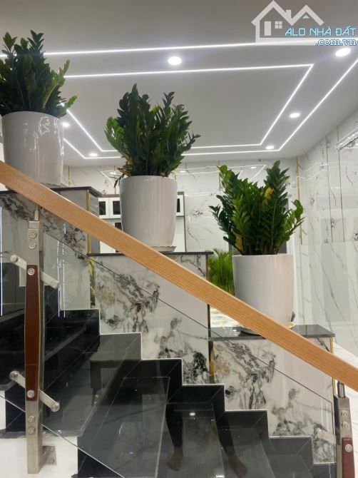 Bán trệt, 2 lầu, 5x18m, đường vào khu dân cư Hà Đô, giá 7.4 tỷ - 3