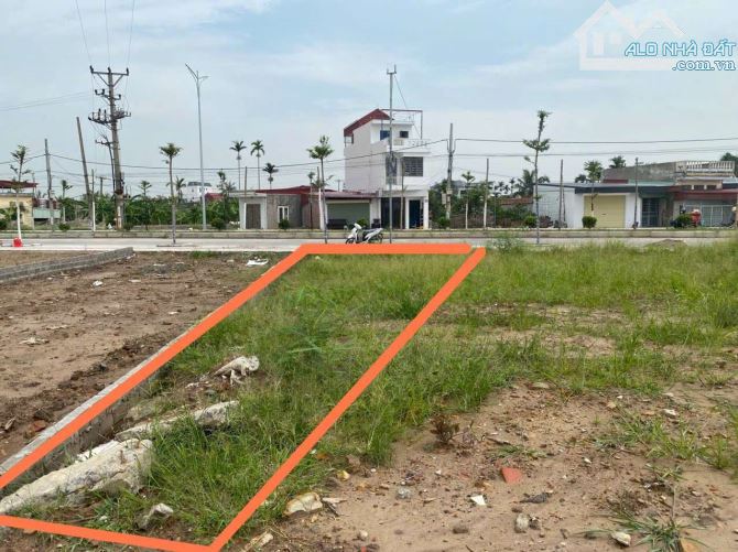 Mặt đường Hải Phong rộng 28m chỉ 39tr/m2 - 3