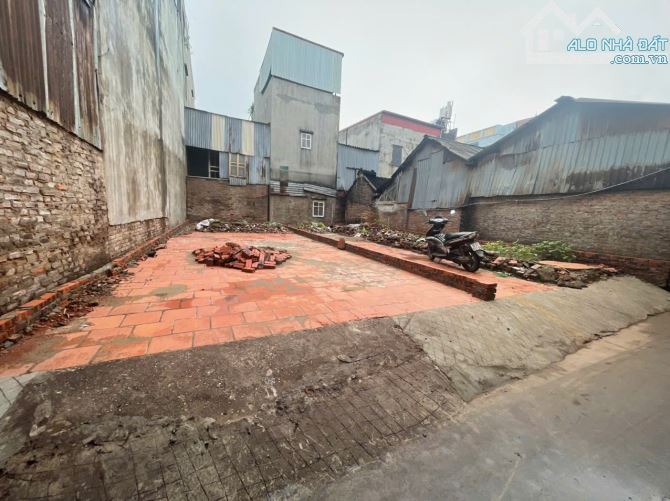 *Bán lô đất tại khu phố Mai Động, Hương Mạc 77m - 3