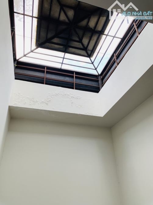 Nhà đẹp 3 tầng 2 mặt tiền hẻm xe hơi, 30m ra Lê Văn Lương Phước Kiển 108m2 (6x18), 6.95 tỷ - 3