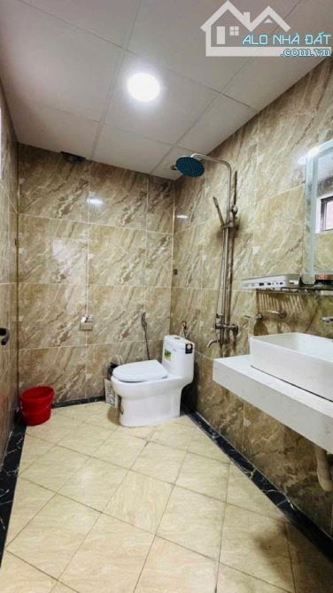 💥 💥 BẠCH MAI - Gần ô tô - Thang máy nhập , lô góc thoáng 46m nhỉnh 8 t.ỷ ✅ Ngõ nông , gầ - 3