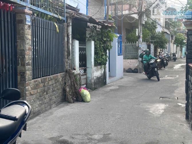 3ty2 sở hữu nhà TTTP NHA TRANG. ĐƯỜNG 4m. OTO QUAY ĐẦU. - 3