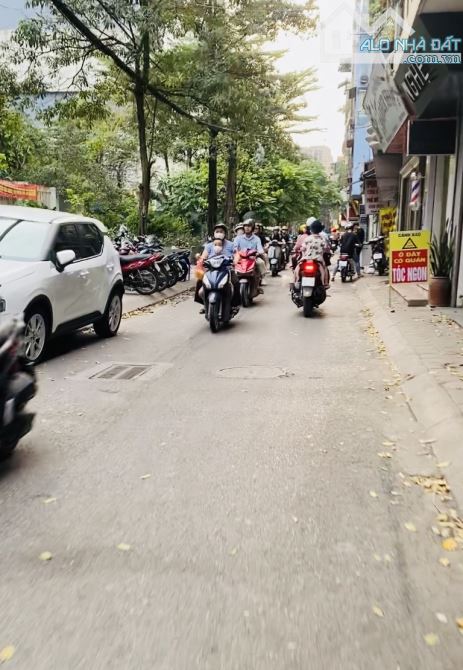MẶT PHỐ KHƯƠNG THƯỢNG - 53m2, 5 T -THOÁNG TRƯỚC SAU - KD TẤP NẬP - TIỆN ÍCH VÔ BIÊN - 3