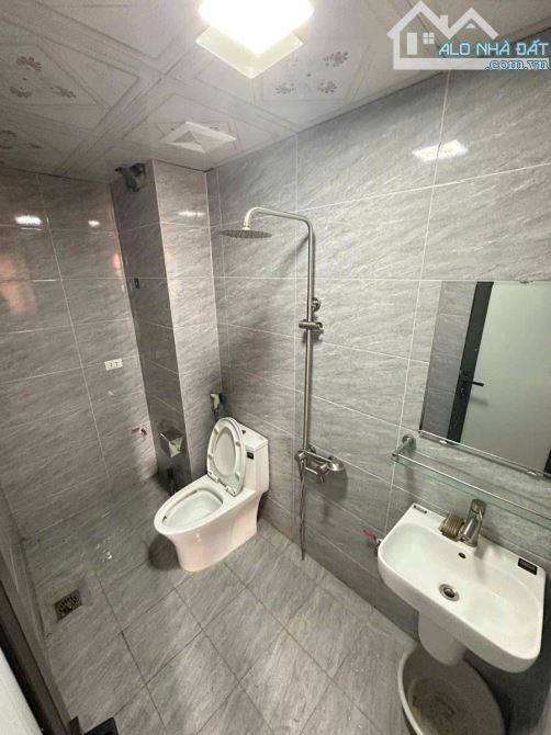 SIÊU PHẨM CĂN DÒNG TIỀN TẠI PHÚ ĐÔ - FULL ĐỒ - 52M2, 7 TẦNG, MT 7,4M - 13,5 TỶ - 4
