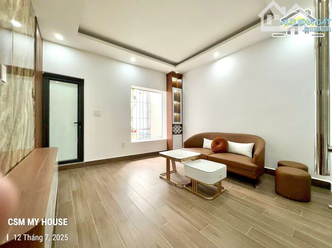 Vị trí đẹp - 4 Tầng - 75m2 - 4 tỷ 880 ô tô - 4