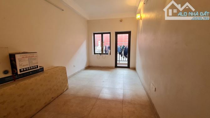 Bán nhà mặt ngõ 61 Bằng Liệt, 30m2, ô tô vào nhà, 7.5 tỷ - 4