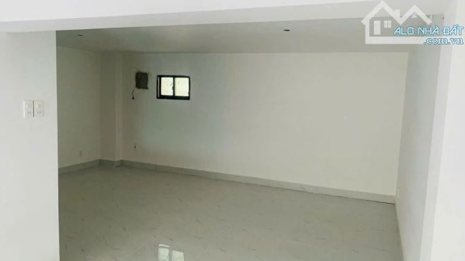 BÁN NHÀ, mặt tiền đường số 17, Quận 7, Dt: 6m x 15m. 4 tầng Giá rẻ 14 tỷ - 4
