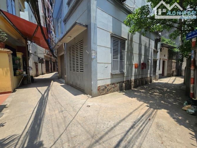 BÁN NHÀ CỔ NHUÊ - DÂN XÂY - NGÕ RỘNG - 75M2 - 14 .8 TỶ. - 4