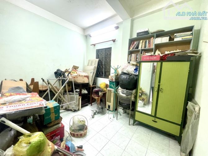 🏠An Dương Vương P4 Q5 . DT 4 × 17,5 , 4 Tầng. Giá 15,3 tỷ TL.  Mô tả:  + Kết cấu 1 trệt 1 - 4