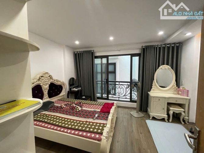💥 💥 BẠCH MAI - Gần ô tô - Thang máy nhập , lô góc thoáng 46m nhỉnh 8 t.ỷ ✅ Ngõ nông , gầ - 4