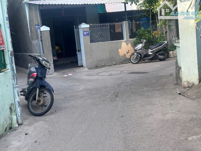 3ty2 sở hữu nhà TTTP NHA TRANG. ĐƯỜNG 4m. OTO QUAY ĐẦU. - 4