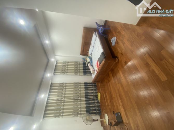 BÁN NHÀ 4 TẦNG - ĐƯỜNG Ô TÔ - NGAY TĂNG NHƠN PHÚ A - CHỈ NHĨNH 6 TỶ - 4