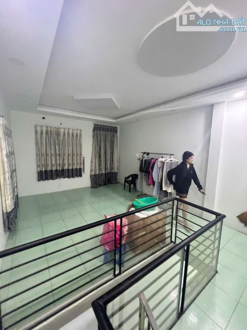 Bán nhà hẻm Ông Ích Khiêm,P.5,Q.11,dt: 4 x 6 nhà xây 2 tầng 2 Tỷ 5. - 5