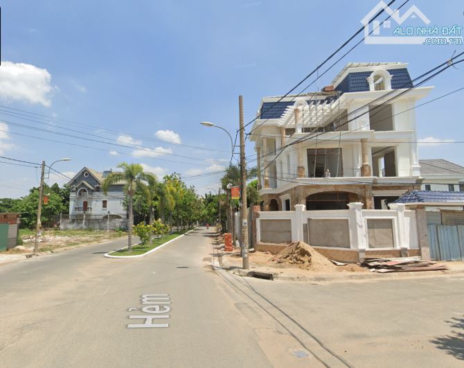 BÁN LÔ ĐẤT - ĐƯỜNG NGUYỄN OANH - NGAY KHU BIỆT THỰ AN LỘC - 13X20M 254M2 - GIÁ 27.X TỶ - 5