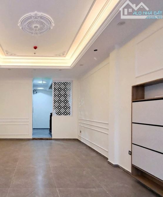 NHÀ ĐẸP SIÊU PHẨM ĐƯỜNG BƯỞI - THANG MÁY - PHÂN LÔ - VỈA HÈ Ô TÔ TRÁNH, ĐỖ NGÀY ĐÊM - LÀM - 5