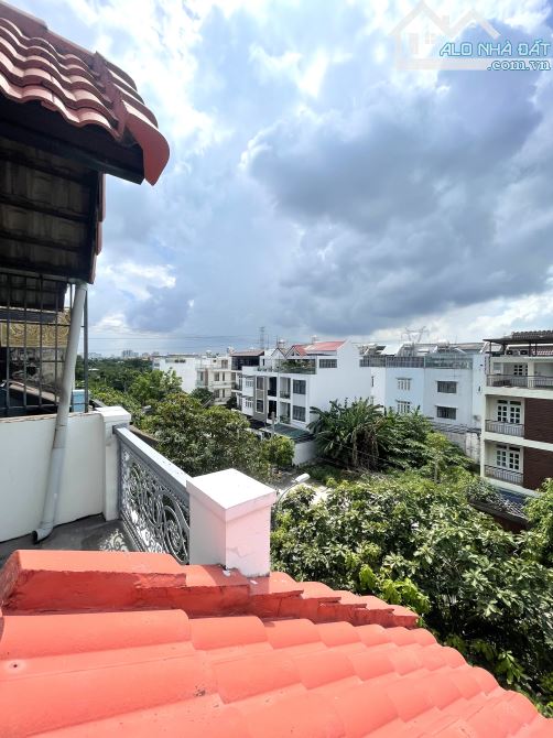 CHỊ AN CHỦ NHÀ KẸT TIỀN BÁN GẤP MTKD TRỊNH QUANG NGHỊ Q8 , 120M2 , ĐƯỜNG 20M , CHỈ 10.2 TỶ - 5