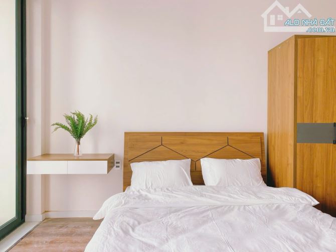 BÁN NHÀ CỰC ĐẸP 3 TẦNG DT 300 m2 VÕ THỊ SÁU, P. TÂN ĐỊNH, TP.HCM GIÁ CHỈ NHỈNH 30 TỶ - 5