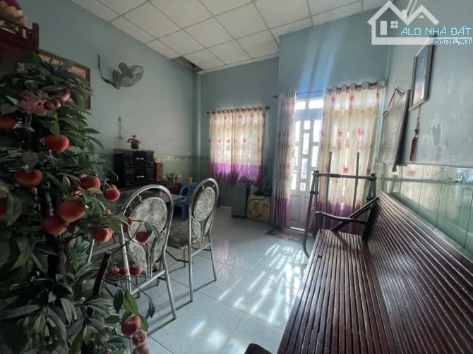 Q12 - TÂN THỚI HIỆP - 4X14M - 2 TẦNG - 4,4 TỶ - 6