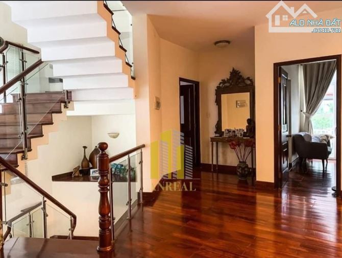 BIỆT THỰ ĐƯỜNG NGUYỄN VĂN HƯỞNG SẴN NỘI THẤT GIÁ 88 TRIỆU - 6