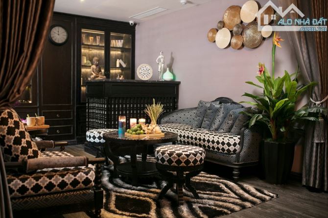 Bán Khách Sạn Mặt Phố Phố Mã Mây, Hoàn Kiếm 350m2 x 10 Tầng - 70 Phòng- MT 12m- Giá 298 Tỷ