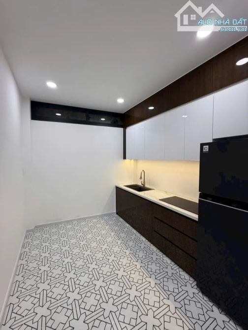 BÁN NHÀ HXH ĐẶNG VĂN NGỮ, P10 - PHÚ NHUẬN – KHU VIP CÁN BỘ - FULL NỘI THẤT. CHỈ 7.75 TỶ - 7