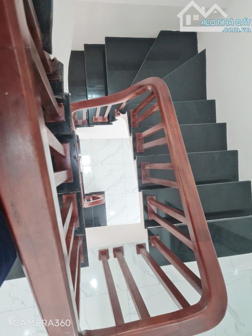 BÁN NHÀ DƯƠNG NỘI, XÂY ĐỘC LẬP, 3 MẶT THOÁNG, GẦN CHỖ GỬI Ô TÔ, 32M2x5 TẦNG.Nhỉnh 5 tỷ - 7