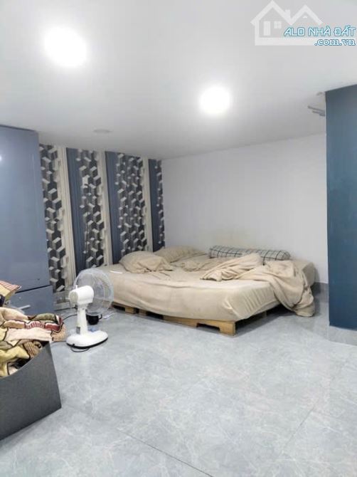 NHÀ ĐẸP KHU HIẾM, SỔ VUÔNG, KO LG - HOÀNG VIỆT . ÚT TỊCH - 4x17 (67,6m2), 4 TẦNG - 13 TỶ - 7
