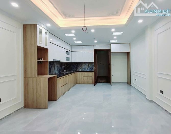 NHÀ ĐẸP SIÊU PHẨM ĐƯỜNG BƯỞI - THANG MÁY - PHÂN LÔ - VỈA HÈ Ô TÔ TRÁNH, ĐỖ NGÀY ĐÊM - LÀM - 7