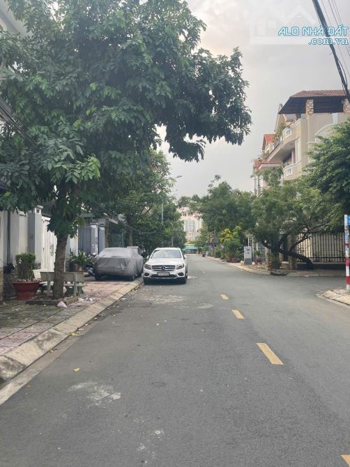 Bán Biệt Thự Khu Dân Cư Đồng Diều - 5.98m x 16.96m Nở Hậu 6m- 101.5m2- F4 Q8 - 8