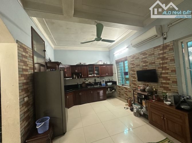 NHÀ MẶT PHỐ  VÂN NỘI Ô TÔ TRÁNH DT95m2 MT5m Giá Hơn 12 TỶ - 8