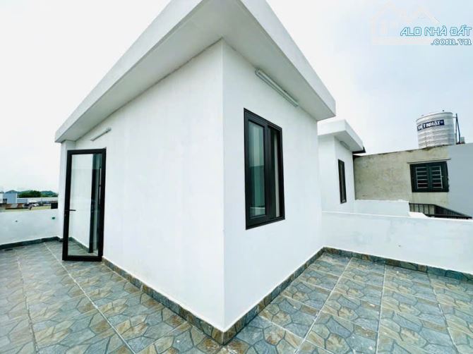 Hàng hiếm Long Biên – Nhà 5 tầng mới, 40m², ô chờ thang máy, ô tô đỗ gần, 6 tỷ+ - 8