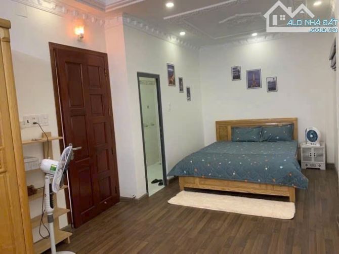 💥PHƯỚC KIỂN💥4TẦNG. 85M2. Ô TÔ NGỦ TRONG NHÀ. NGANG 6.4M. SHR. HOÀN CÔNG CHUẨN. CHỈ 6T7 - 8