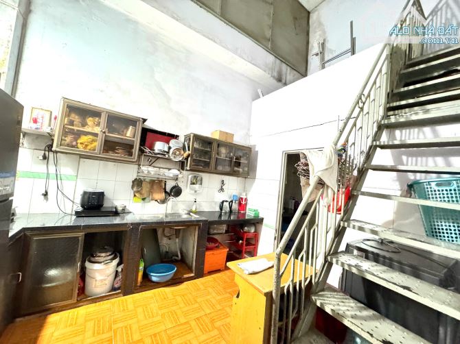 CHỦ GỞI BÁN NHÀ HOÀN CÔNG P. BÌNH CHIỂU 2 LẦU, 5X15=65,6M2, HẺM 2 XE HƠI, ĐƯỜNG LÊ THỊ HOA - 8